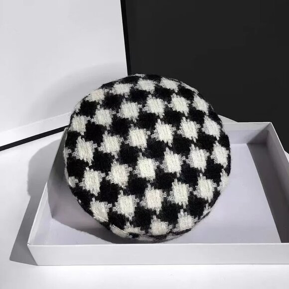 Women Black / White Berets Formal Hat